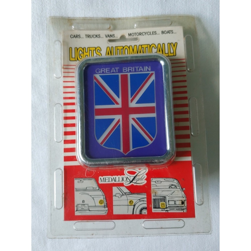 Triumph BSA Norton Medallion Light 1989 Lights Automatically Great Britain Flag